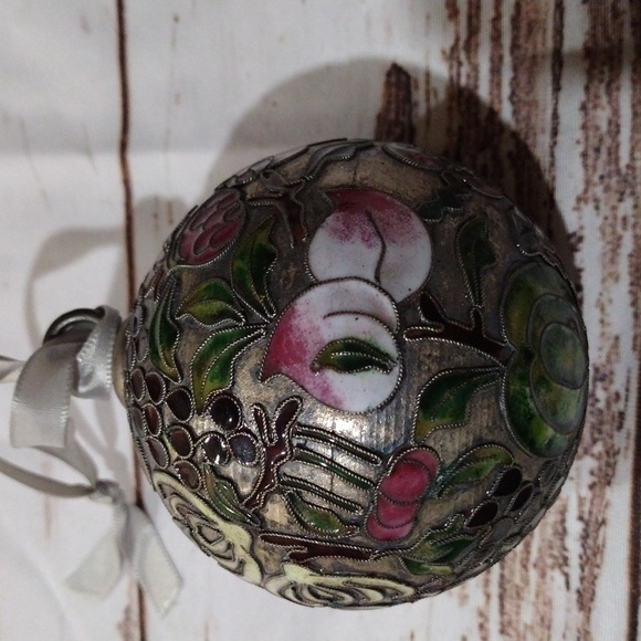Vintage Cloisonne Pewter and Enamel Fruit Motif Ball/Sphere Ornament - Picture 4 of 11